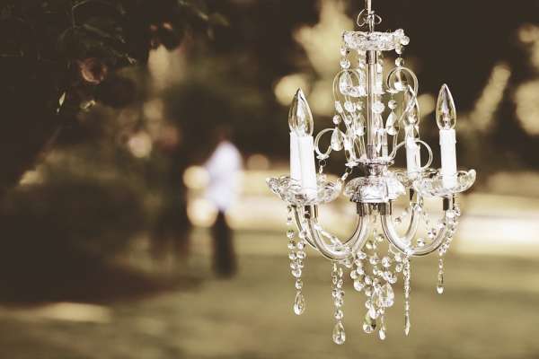 Lustre en cristal blanc
