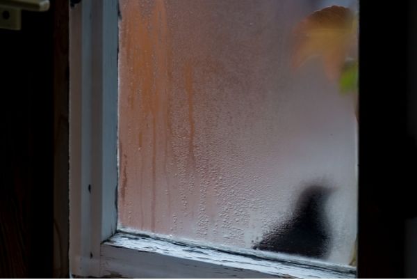 formation de buée sur une vitre